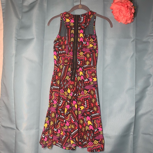 3/15🔥Aztec sheer neck dress - Picture 10 of 12